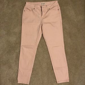 Light pink denim cropped pants